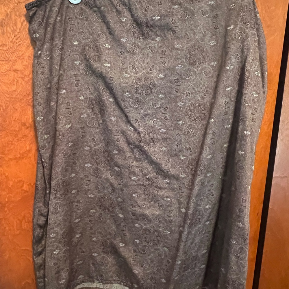 Elegant Brown Patterned Skirt